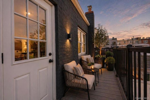 2219 28th Street, Astoria, NY 11105