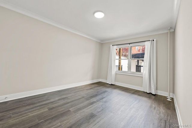2219 28th Street, Astoria, NY 11105
