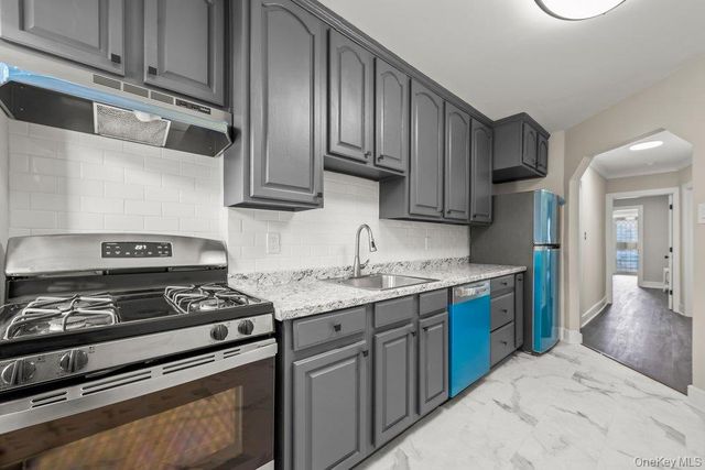 2219 28th Street, Astoria, NY 11105