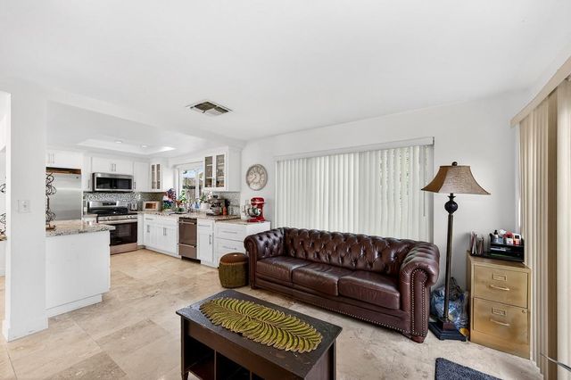 6457 Silk Wood Way, Citrus Heights, CA 95621