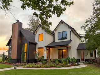 523 E College Street, Broken Arrow, OK 74012