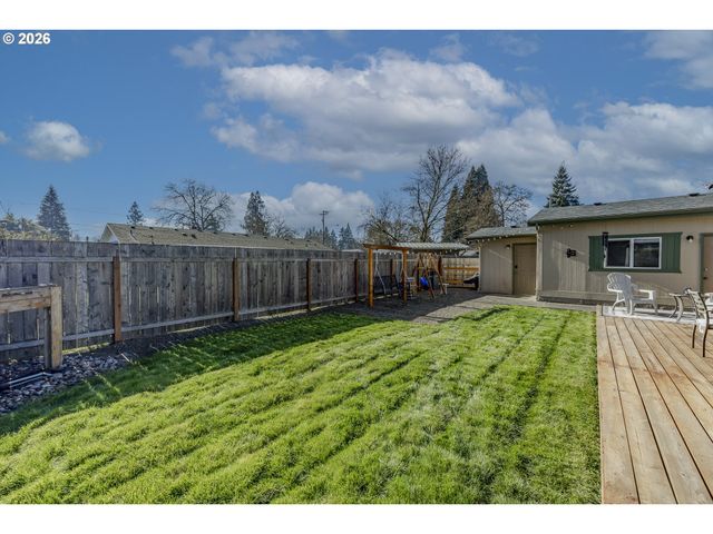 3007 River Rd, Eugene, OR 97404
