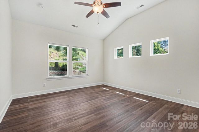 204 Paradise Hills Circle, Mooresville, NC 28115