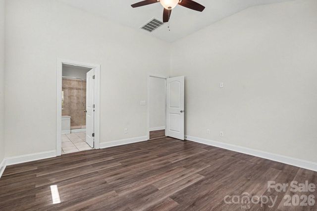 204 Paradise Hills Circle, Mooresville, NC 28115