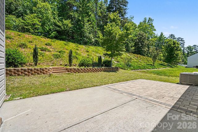 204 Paradise Hills Circle, Mooresville, NC 28115