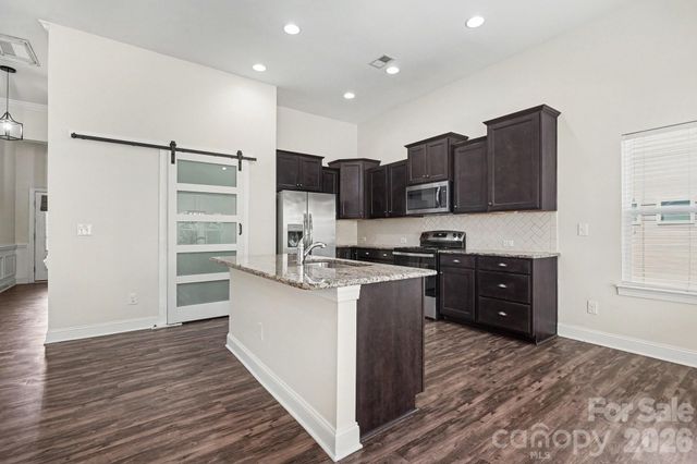 204 Paradise Hills Circle, Mooresville, NC 28115