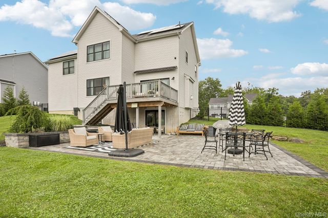21 Wildwood Drive, Rock Tavern, NY 12575