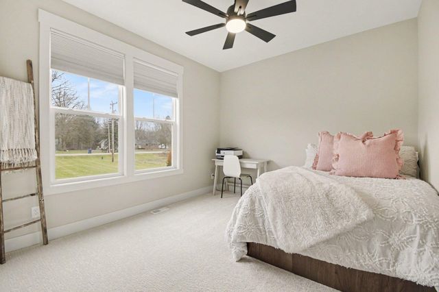 3382 13th Street, Wayland, MI 49348