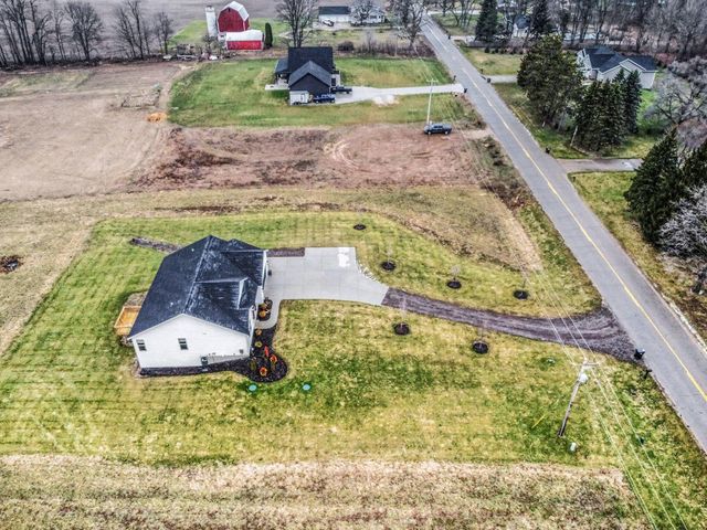 3382 13th Street, Wayland, MI 49348