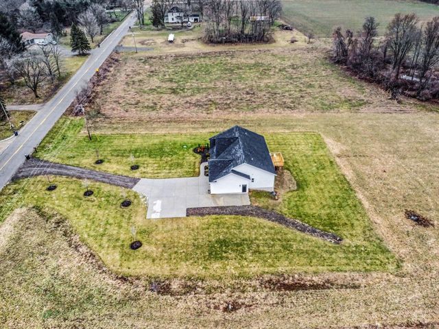 3382 13th Street, Wayland, MI 49348