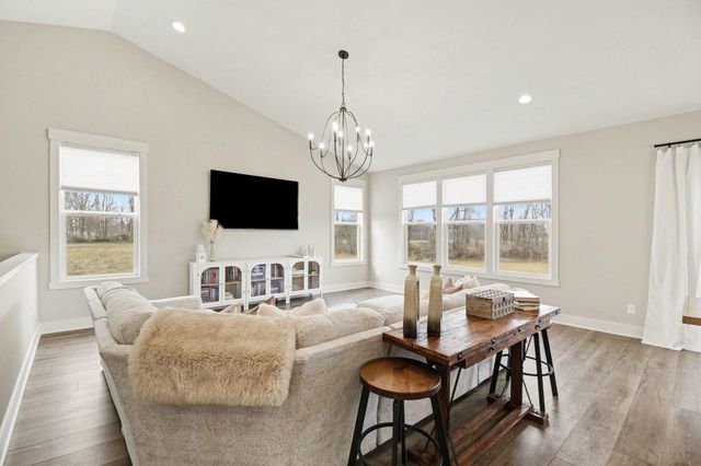 3382 13th Street, Wayland, MI 49348