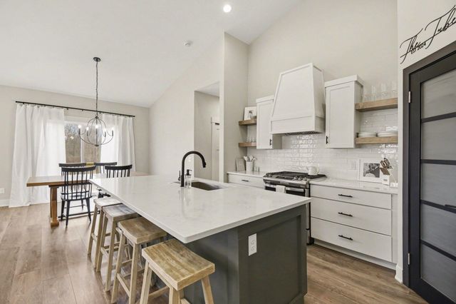 3382 13th Street, Wayland, MI 49348