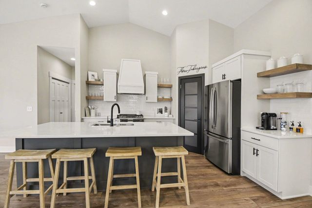 3382 13th Street, Wayland, MI 49348