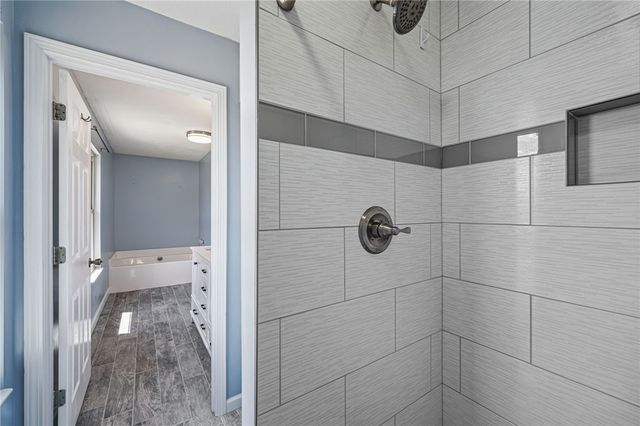 1342 Morgan Cir, North Strabane, PA 15317