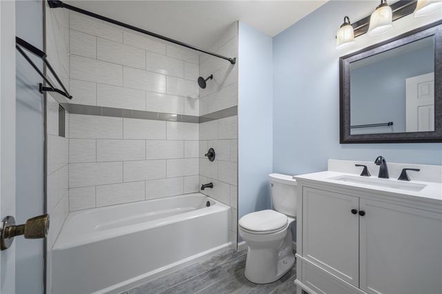 1342 Morgan Cir, North Strabane, PA 15317