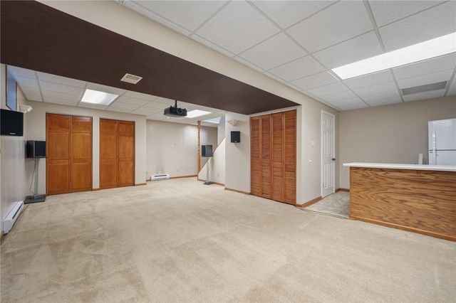 1342 Morgan Cir, North Strabane, PA 15317