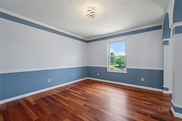 1342 Morgan Cir, North Strabane, PA 15317