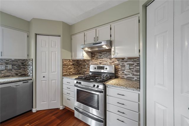1342 Morgan Cir, North Strabane, PA 15317