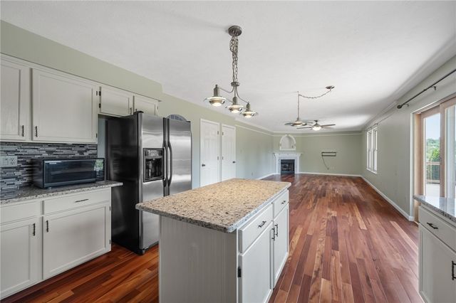 1342 Morgan Cir, North Strabane, PA 15317