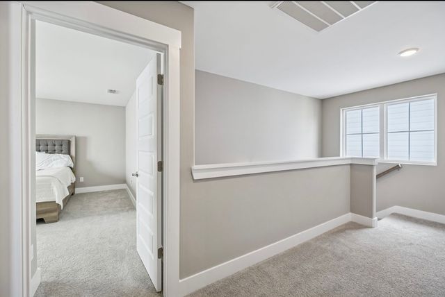 2129 Barringer Ln, Murfreesboro, TN 37128