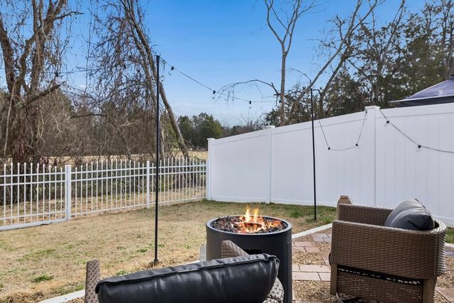 2129 Barringer Ln, Murfreesboro, TN 37128