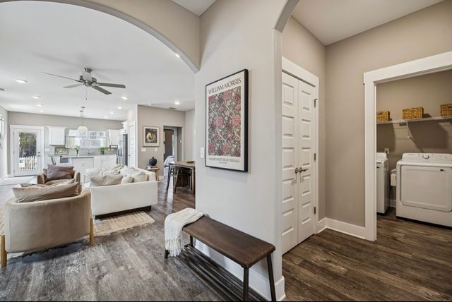 2129 Barringer Ln, Murfreesboro, TN 37128