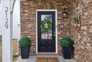 2129 Barringer Ln, Murfreesboro, TN 37128