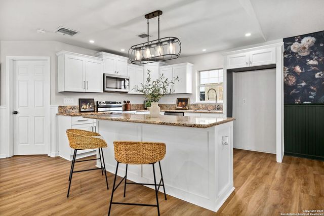 5951 Little Brandywine, San Antonio, TX 78233