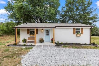 655 Lakeview Road, Salisbury, NC 28147