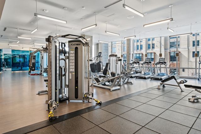 188 Brookline Ave 26G, Boston, MA 02215