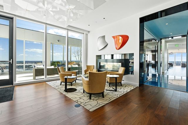 188 Brookline Ave 26G, Boston, MA 02215