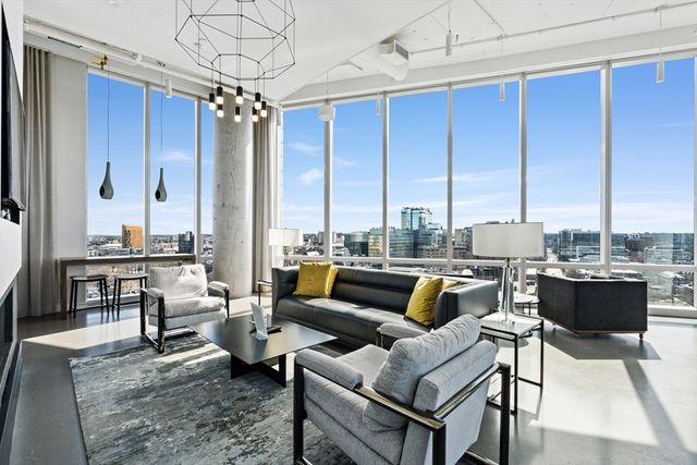 188 Brookline Ave 26G, Boston, MA 02215