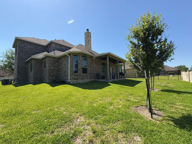 55 Ruskin Drive W, Montgomery, TX 77356