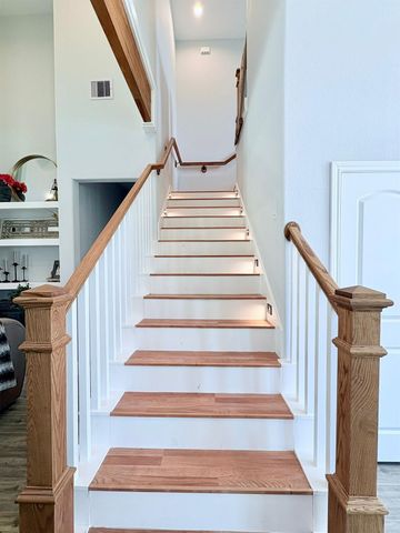 55 Ruskin Drive W, Montgomery, TX 77356