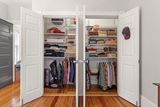 29 Windsor 29, Somerville, MA 02144