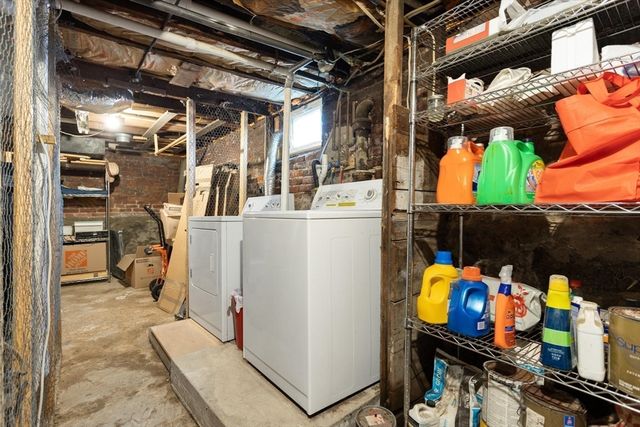 29 Windsor 29, Somerville, MA 02144