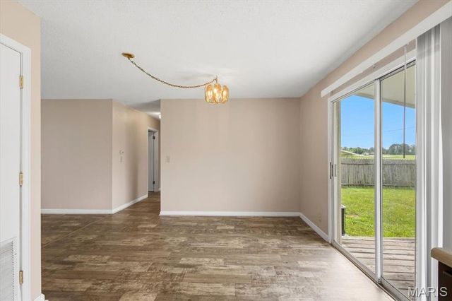 98 Highway Ww, Sullivan, MO 63080