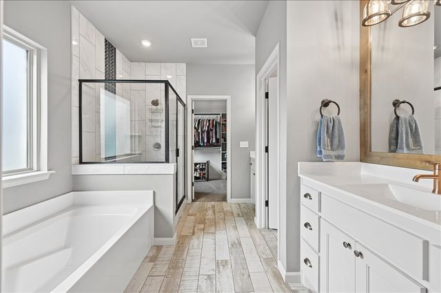 825 N 89th Street, Broken Arrow, OK 74014