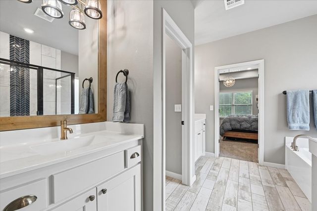 825 N 89th Street, Broken Arrow, OK 74014
