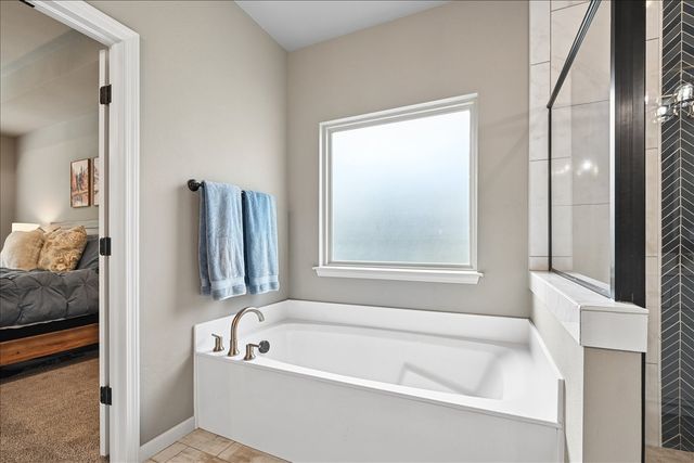 825 N 89th Street, Broken Arrow, OK 74014