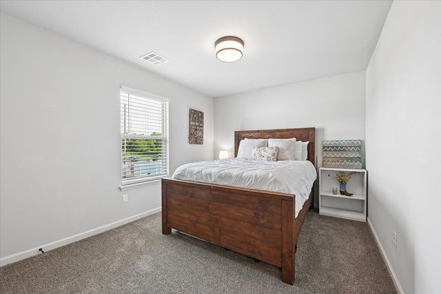 825 N 89th Street, Broken Arrow, OK 74014