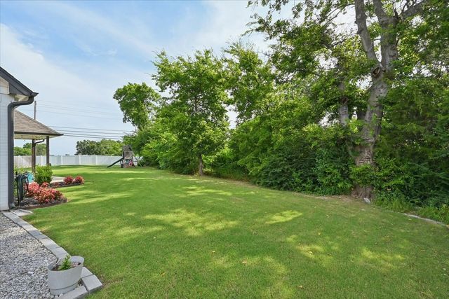 825 N 89th Street, Broken Arrow, OK 74014