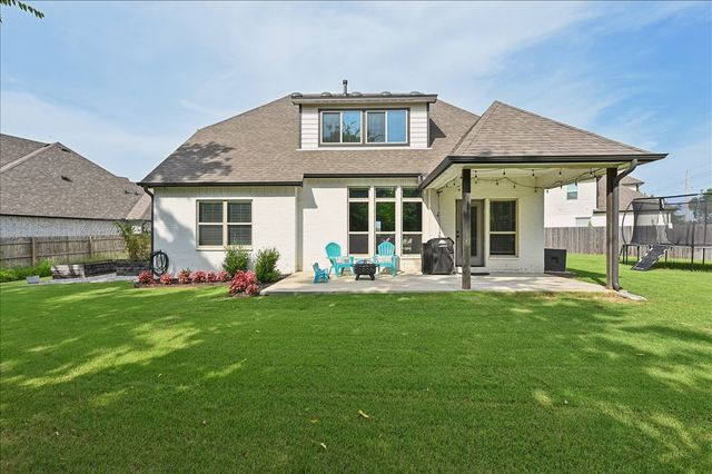 825 N 89th Street, Broken Arrow, OK 74014