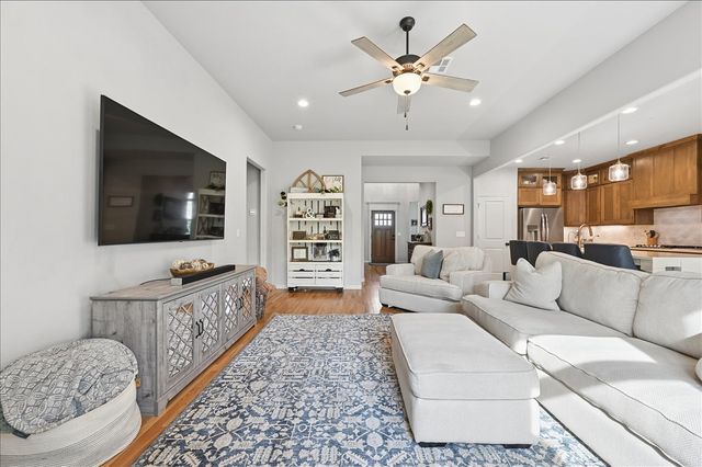 825 N 89th Street, Broken Arrow, OK 74014