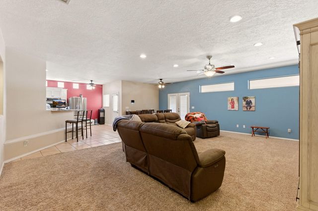 1161 Canal Boulevard SW, Los Lunas, NM 87031