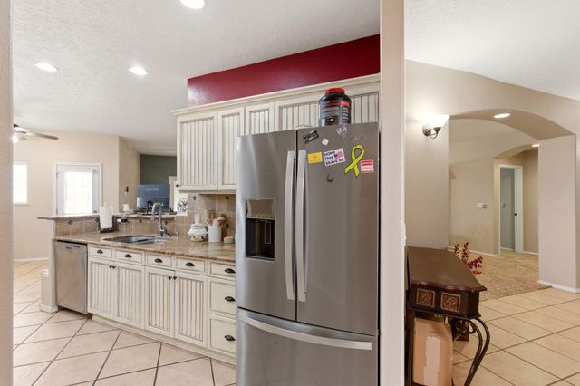 1161 Canal Boulevard SW, Los Lunas, NM 87031