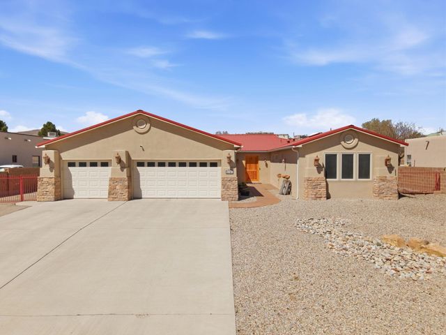 1161 Canal Boulevard SW, Los Lunas, NM 87031