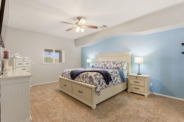 1161 Canal Boulevard SW, Los Lunas, NM 87031