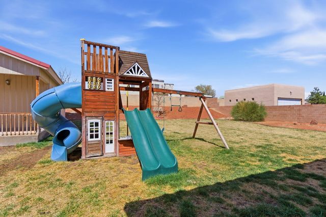 1161 Canal Boulevard SW, Los Lunas, NM 87031