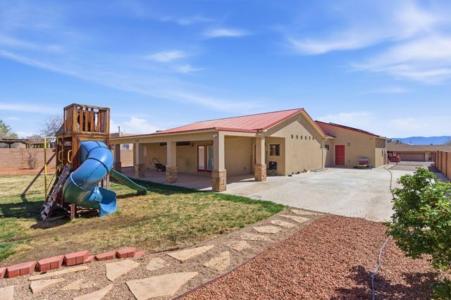 1161 Canal Boulevard SW, Los Lunas, NM 87031